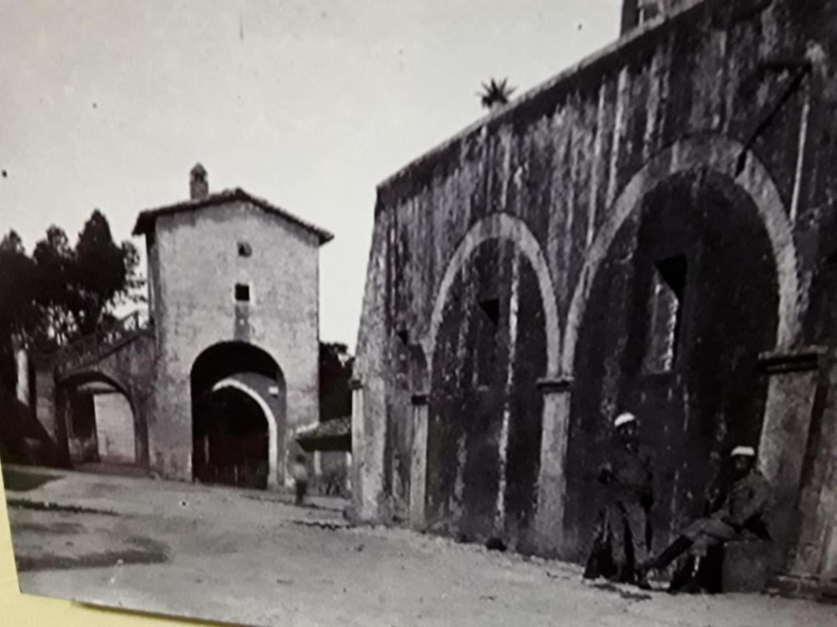 Alloggio La Torre Fossanova Priverno Εξωτερικό φωτογραφία